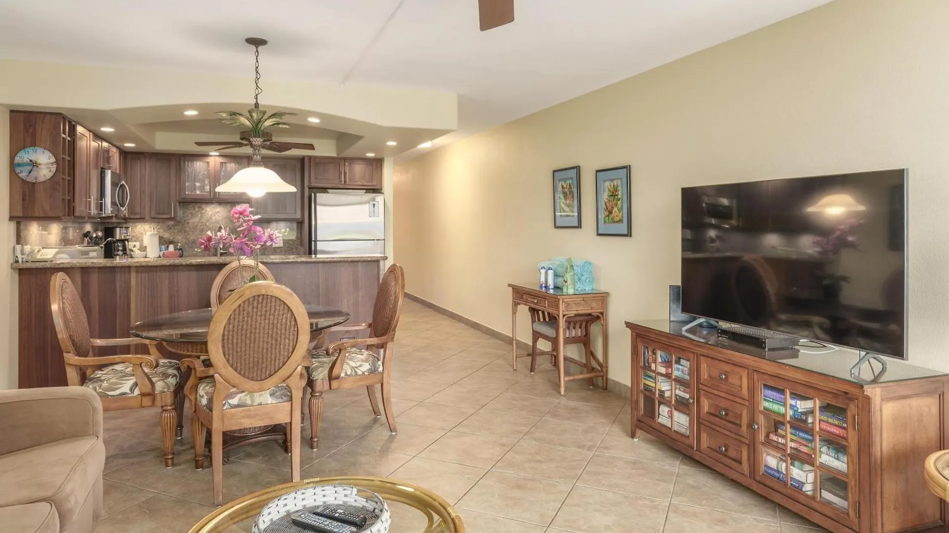 Kamaole Sands 2-102 Wailea  0*, Wailea (Maui)